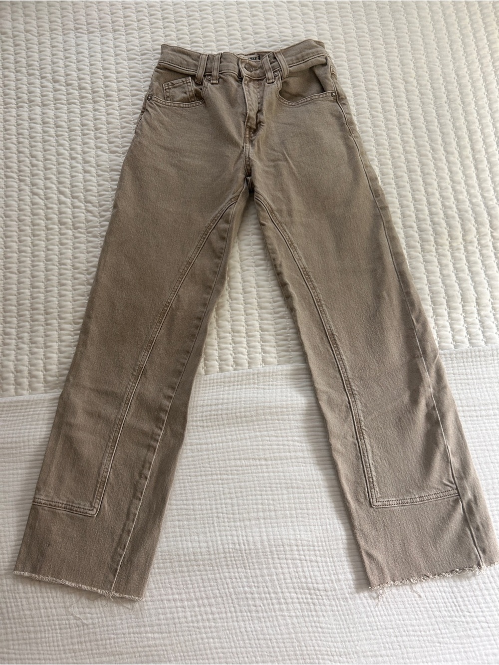 We The Free Risk Taker Mid-Rise Jeans in Taupe Size 25 - Picture 2 of 6